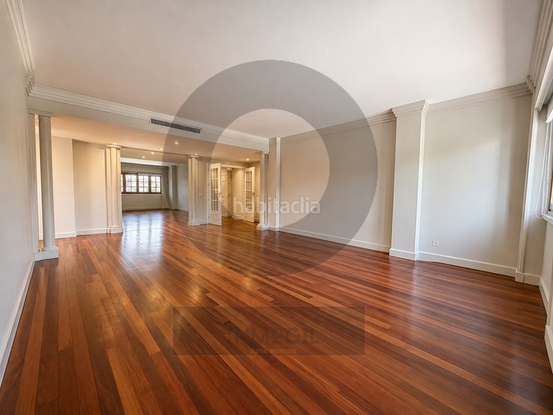 Foto c457b4f0-ba54-4c0d-aa80-6218fa94cee5. Miete etagenwohnung in calle de arcos de la frontera 12 in Madrid
