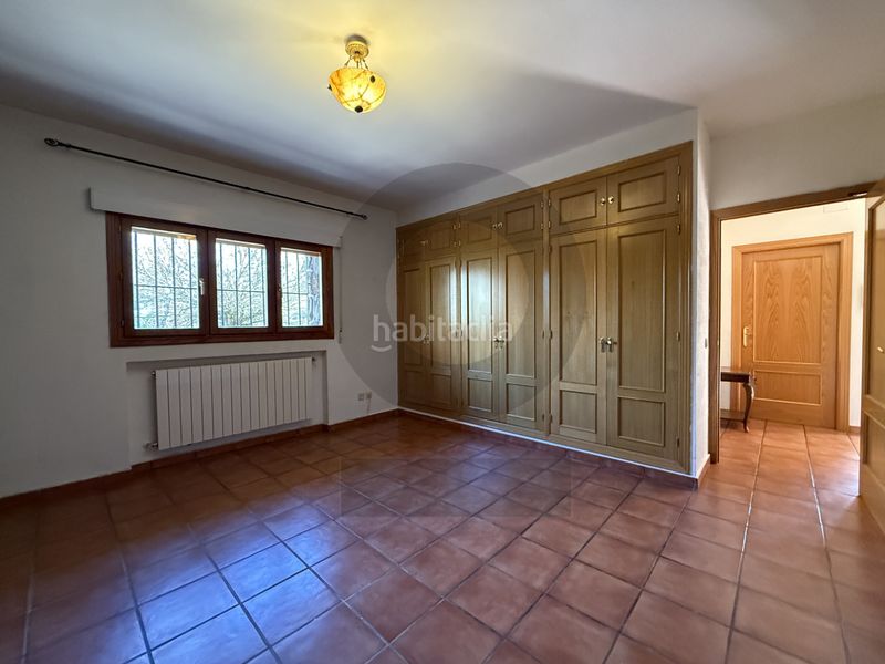Foto 8c8122af-b6d5-4277-b5fd-5634d814fce5. Chalet mit heizung in Navacerrada