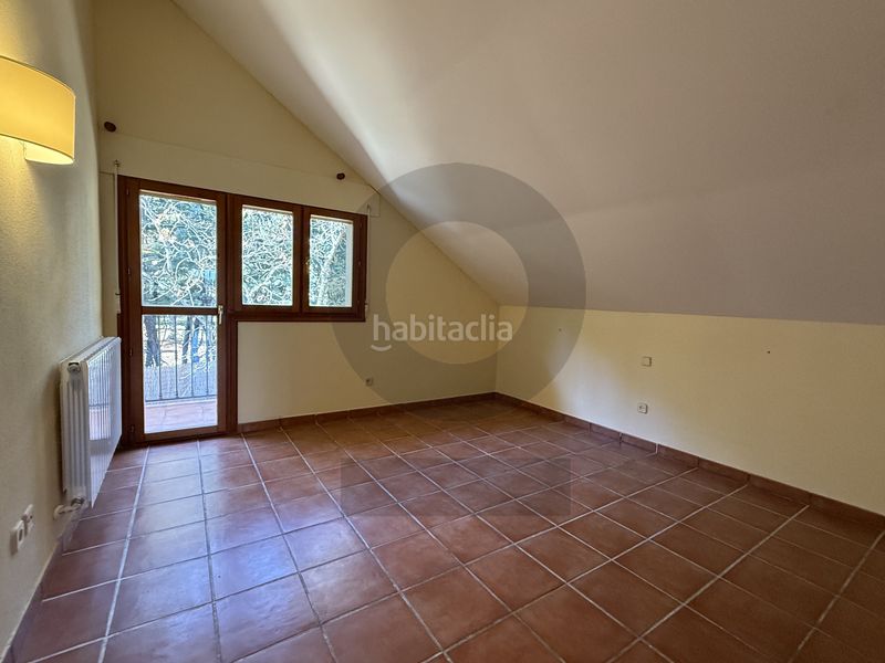 Foto bcc9f605-6306-4070-a76a-3bc5e0912fcf. Chalet mit heizung in Navacerrada