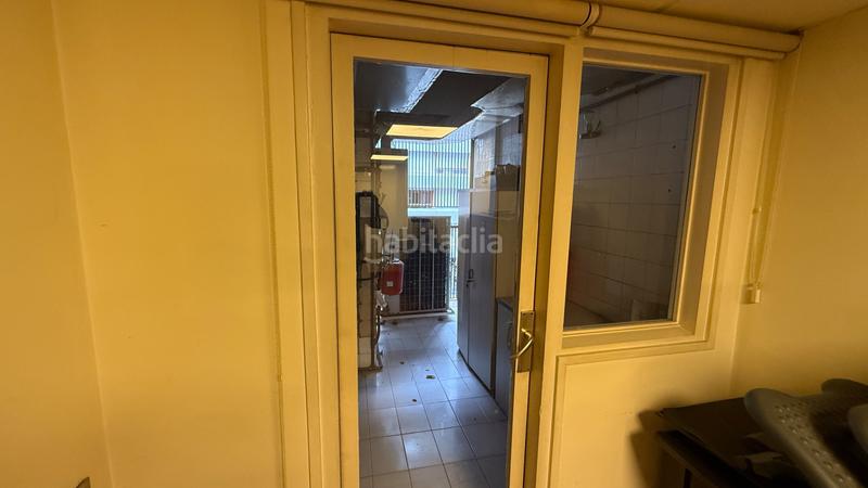 Foto 1a61d282-d215-4745-aae5-b769c4a0f7a7. Flat with fireplace heating parking in Eixample Nord Girona