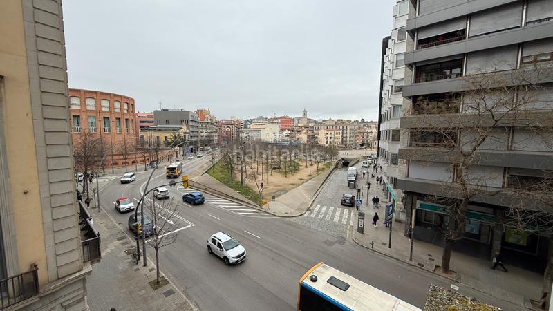Foto 44718927-9f95-42e1-8194-d77532720cd2. Flat with fireplace heating parking in Eixample Nord Girona