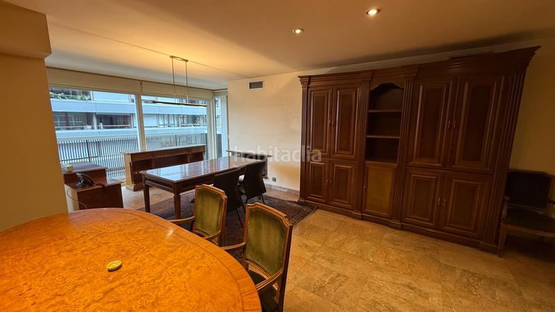 Foto 512cb3af-73cf-4958-bf24-e21362a813c3. Flat with fireplace heating parking in Eixample Nord Girona