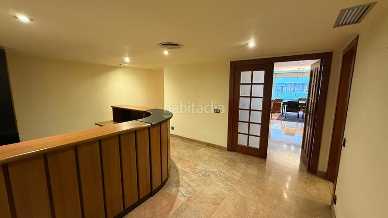 Foto 7be10ef0-1f43-4744-8802-623d720fa1cc. Flat with fireplace heating parking in Eixample Nord Girona