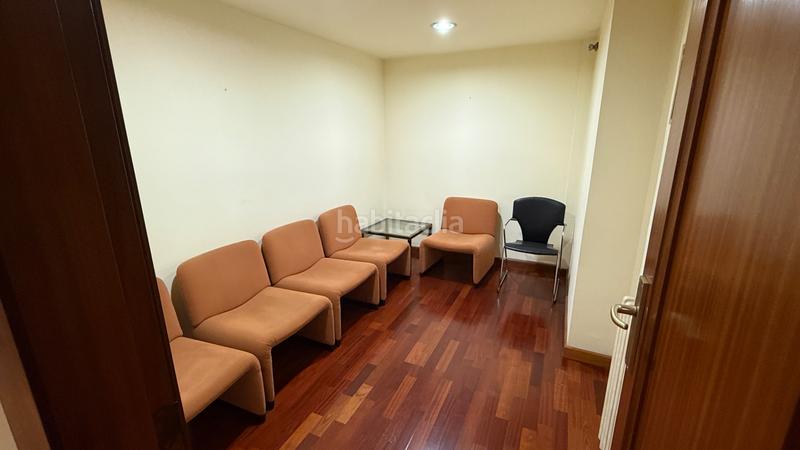 Foto 8cbdcfde-0cc0-4ccd-9aa8-c75e30373a45. Flat with fireplace heating parking in Eixample Nord Girona