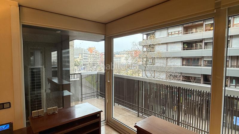 Foto e068cbc4-3ac4-437c-b88e-319ff3f6dff0. Flat with fireplace heating parking in Eixample Nord Girona