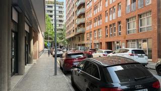 Location Local commercial  Carrer manel quer. ? amplio local con luz natural y mil posibilidades