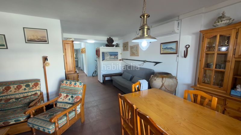 Foto 6a5da731-c182-4a53-a9ea-187d7b187a1e. Apartament amb xemeneia calefacció aparcament piscina a Roses