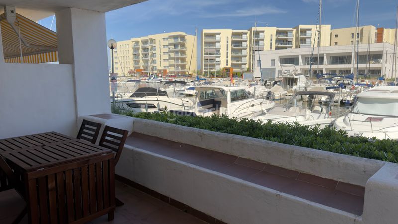 Foto e92a702f-453b-40f7-a8cb-97213f775acf. Apartament amb xemeneia calefacció aparcament piscina a Roses