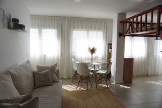 Appartamento  Carrer marquès de caldes de montbui. Ático loft en girona - luminoso y reformado