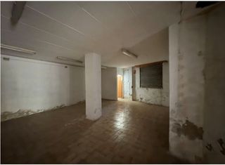 Business premise  Girona