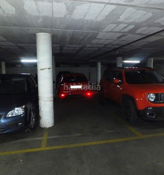 Foto 0b830fbb-21f8-48ad-8efb-01e9c6e25173. Autoparkplatz in Centre Masnou (El)