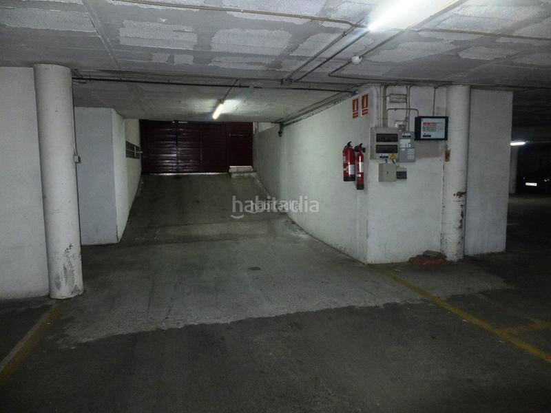 Foto ecff5d24-a2dd-444c-bce5-4358ff4bfba1. Autoparkplatz in Centre Masnou (El)