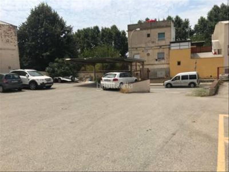 Foto fdcbd706-028a-4893-8c01-b0d401f37f50. Parking coche en Vilassar de Dalt