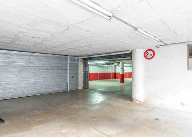 Foto e043d4ff-39ce-4116-8daa-b5ba0cb5461d. Autoparkplatz in Els Molins Mataró