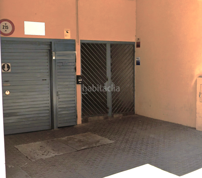 Foto 9702b2dc-7f67-4445-925e-9cba8453378d. Posto auto in Cerdanyola Nord Mataró