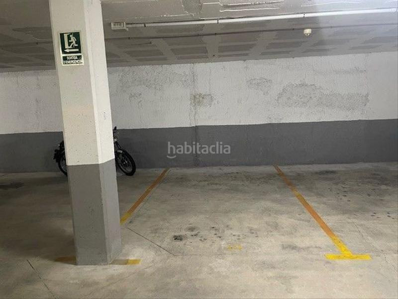Foto bc1cb25b-cec0-45fc-b3bb-242e600affaa. Alquiler parking coche en roman 27 en Centre Masnou (El)