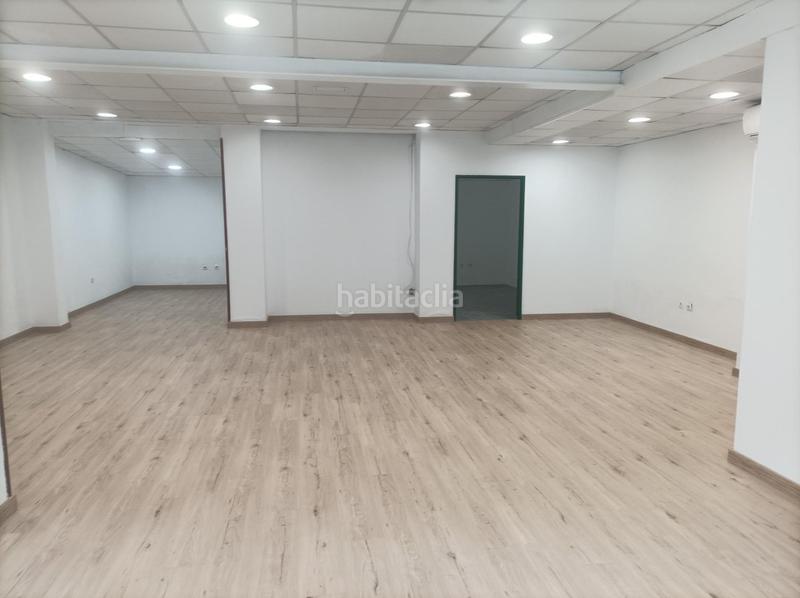 Foto 9c071a45-8f17-4d6e-b26d-f011cef4e486. Alquiler local comercial en Centre Masnou (El)