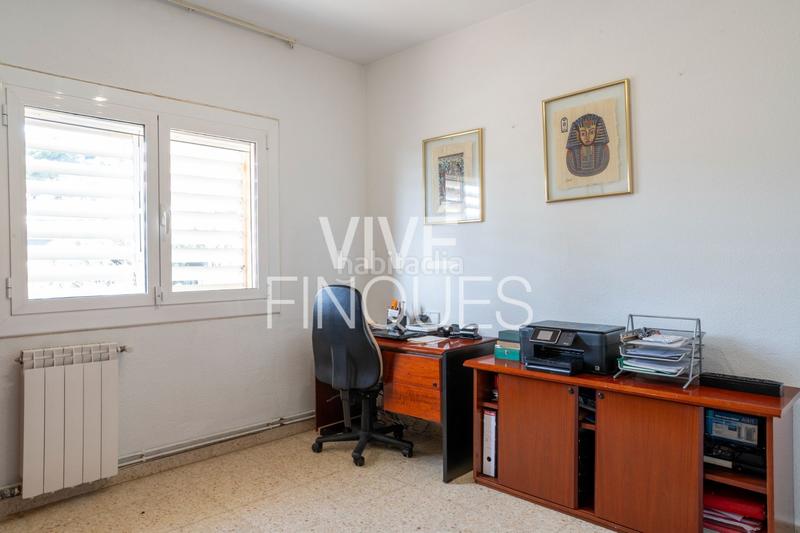 Foto 8742cab9-488e-493c-96a1-b0d3710bfd9c. Casa amb calefacció piscina a Urbanitzacions Mataró