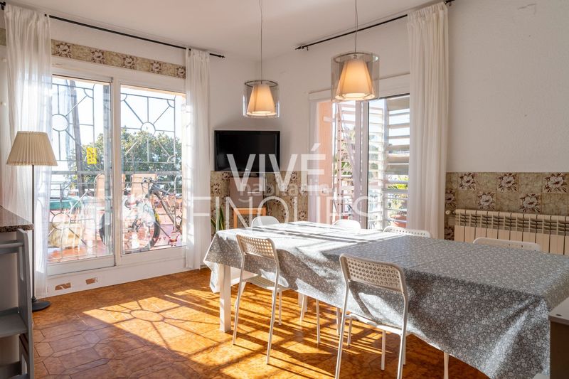 Foto f10ecfbb-d715-44ba-bab6-88cd5de2b2fe. Casa amb calefacció piscina a Urbanitzacions Mataró
