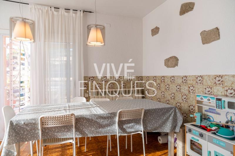 Foto 1444ef99-0b85-4c06-b706-7ac6fb4aff10. Haus mit heizung pool in Urbanitzacions Mataró