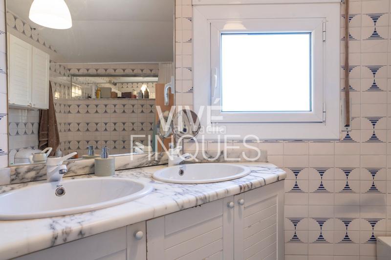 Foto 64da4216-382f-4182-88f5-965ef4750554. Haus mit heizung pool in Urbanitzacions Mataró