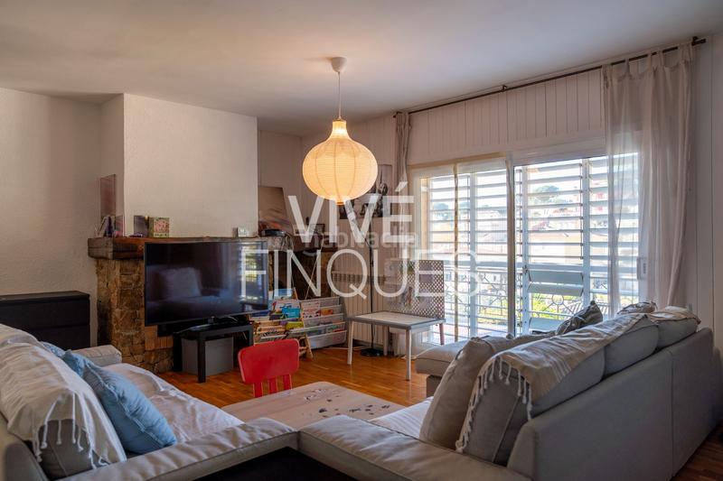 Foto e295caa9-fcb9-43cc-aa97-d36428bacee6. Haus mit heizung pool in Urbanitzacions Mataró