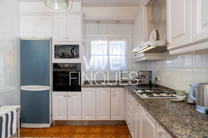 Foto c1004d74-e022-4a97-a473-802ed13d36ff. House with heating pool in Urbanitzacions Mataró