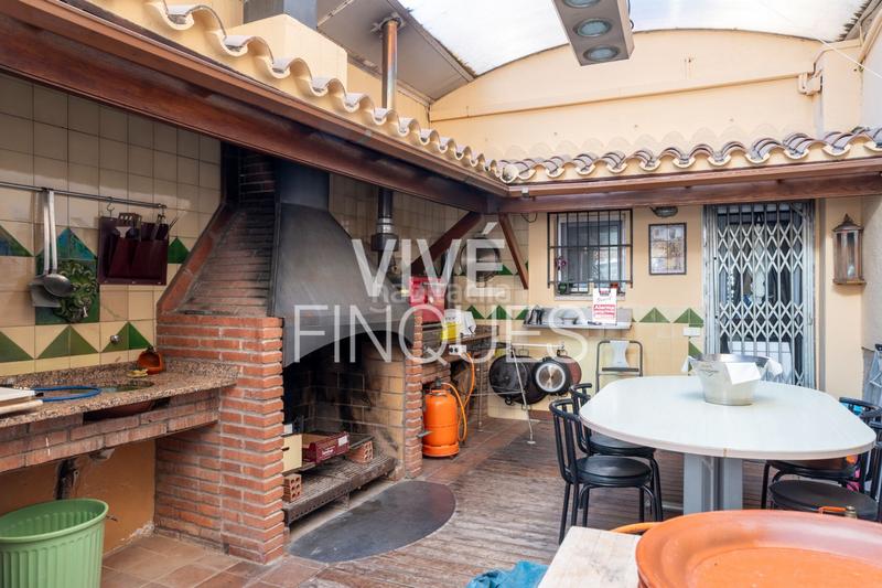 Foto eb2a3bf5-9708-4370-9350-32316e45bc2f. House with heating pool in Urbanitzacions Mataró