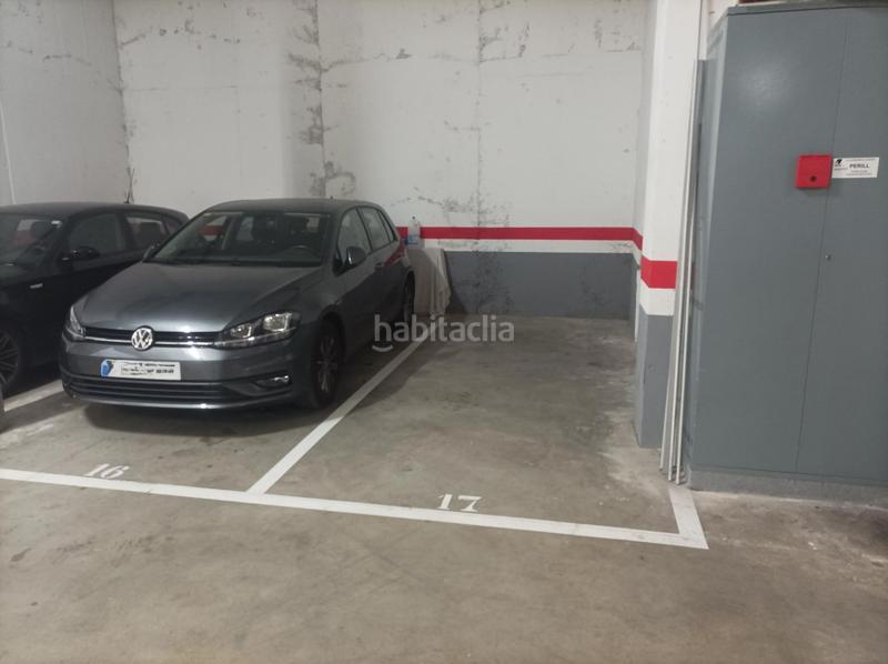 Foto 89b4e13c-bcda-4b1d-beb5-3d5d9179f212. Location parking voiture dans francesc macià 45 dans Masnou (El)