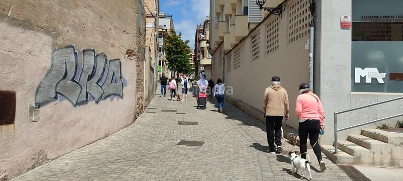 Foto 92dd805f-75ad-49d4-9962-22b8202a0a98. Location local commercial dans santa rosa 27 dans Centre Masnou (El)