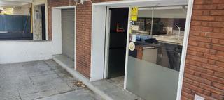 Locale commerciale in Zona Alta
