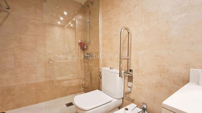 Foto 02ba7cb7-2ac2-490f-9687-93bc720a9fb8. Piso  con terraza y vistas al mar en Eixample Mataró