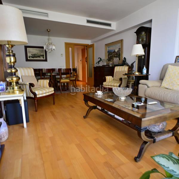 Foto 068379e7-d569-44f3-8592-f020e0eabf5a. Piso  con terraza y vistas al mar en Eixample Mataró