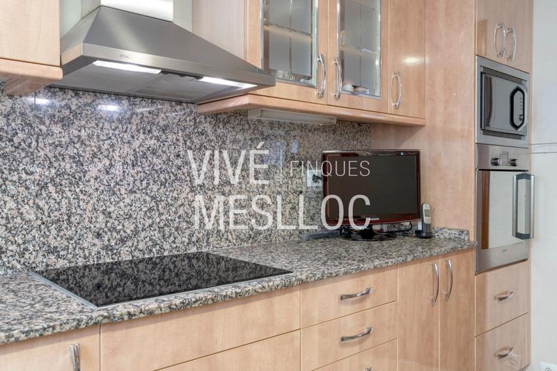 Foto ccbf7375-757b-40ab-b24f-b28214f0c0c6. House with heating in Centre Masnou (El)