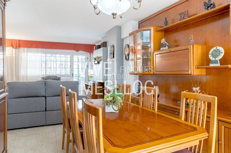 Foto 2380d2a9-e066-4768-ae82-2db472324103. Maison avec chauffage dans Centre Masnou (El)