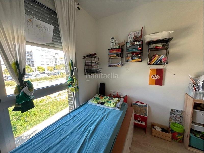 Foto df1a8f2e-e412-4f6e-bec3-9ee949f3553a. Piso  con terraza, piscina y plaza de garaje a can marot zona havana en Mataró