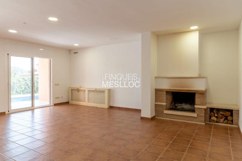 Foto 25196657-1d97-4750-906d-3d37323a5085. Casa en Cabrils