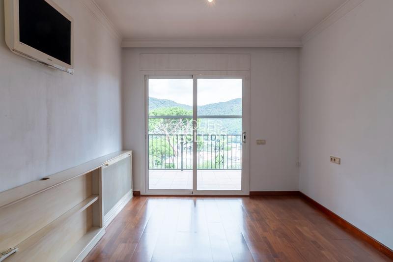 Foto d4d2e0b0-c921-48e0-be40-4b53ad3855f5. Casa en Cabrils