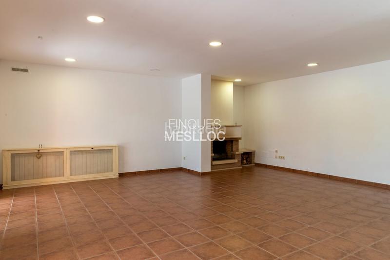 Foto e0efeeea-308a-4a38-b96a-bb8999b7d64c. Casa en Cabrils