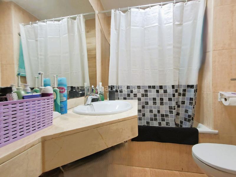 Foto f4bf8c23-12ca-48e7-91f0-e53d90eaa9b6. Flat with heating in Via Europa - Parc Central Mataró