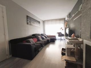Appartement  Consol nogueras. Piso con terraza y plaza de aparcamiento