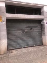 Posto auto in Francesc macia 9