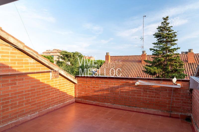 Foto 073bab25-7641-47db-9092-553d8a506f12. Semi detached house with heating pool in Centre-Nucli Antic Premià de Mar