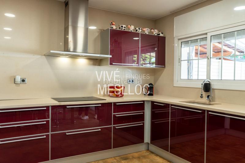 Foto a823fa5f-729a-4b9f-be90-35372aee0e85. Semi detached house with heating pool in Centre-Nucli Antic Premià de Mar