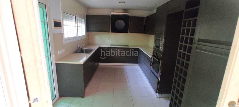 Foto 1b245d8f-cc1b-4c12-87d7-24c45bc2d4fb. Casa a Cabrils