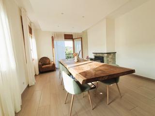 Casa  Del forn. Casa a cuatro vientos reformada con vistas a la montaña  urbaniz