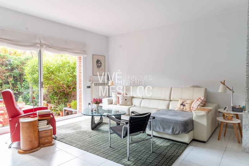 Foto b2f707b8-3618-4913-9259-1fcd52fbdcd8. Casa adosada en Ocata Masnou (El)