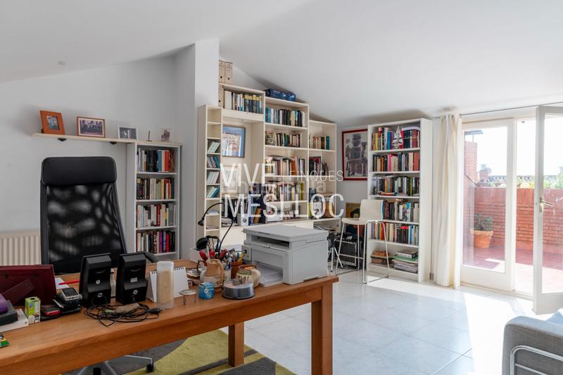 Foto 6618fb79-6305-4742-a83a-5c5b00868dd6. Semi detached house with heating in Ocata Masnou (El)