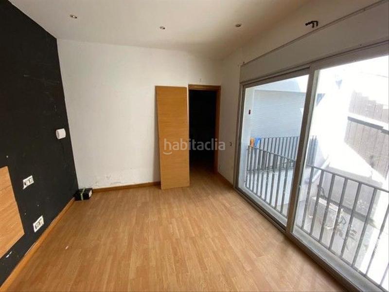 Foto 4e0d7b76-b52b-4810-8dc4-47d1b31330bc. Pis a Els Molins Mataró