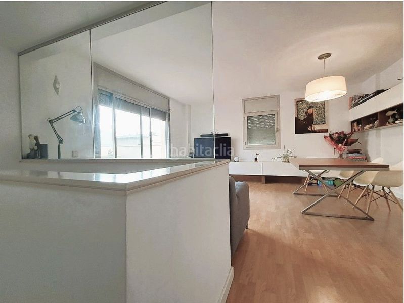 Foto 7beefcf0-707a-4ff5-b955-067ab62f98c9. Pis amb calefacció a Centre Mataró